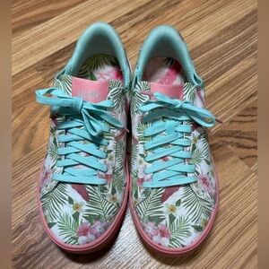 Kizik Irvine Tropical Print Sneakers, sz 9
